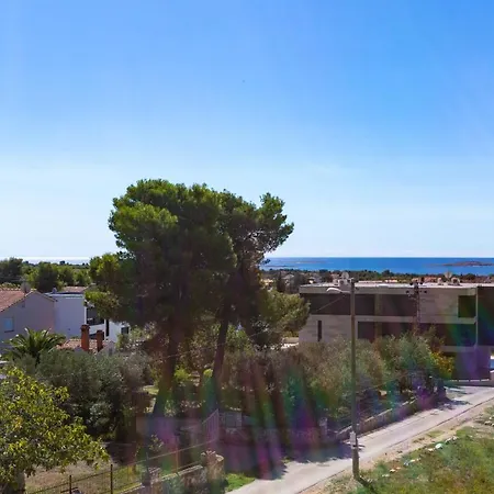 Tina Apartman Medulin